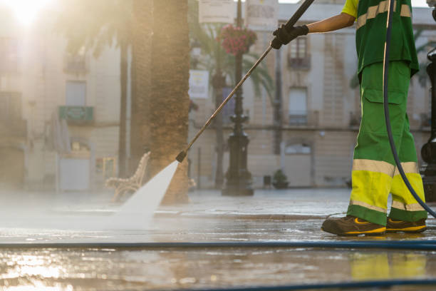 Best Deck Pressure Washing  in Fircrest, WA